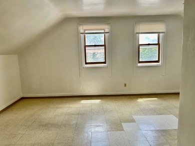 Opportunity awaits in the heart of South Shore! This unique - photo 3