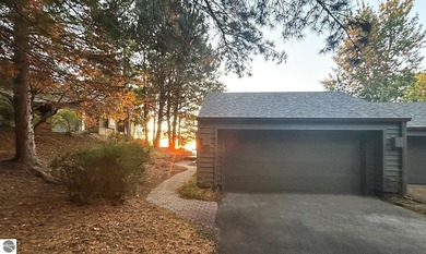 Some things are just worth the wait... This beautiful property - photo 11