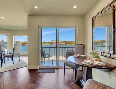 The best priced Lake front Condo on Lake Hamilton! Welcome to - photo 16
