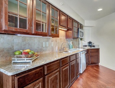 The best priced Lake front Condo on Lake Hamilton! Welcome to - photo 19
