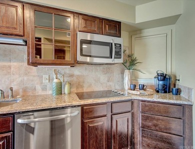 The best priced Lake front Condo on Lake Hamilton! Welcome to - photo 22