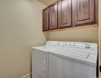 The best priced Lake front Condo on Lake Hamilton! Welcome to - photo 24