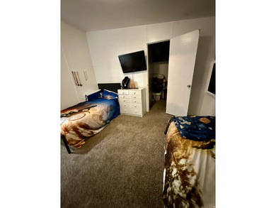 Welcome to this beautifully maintained mobile home in North - photo 25