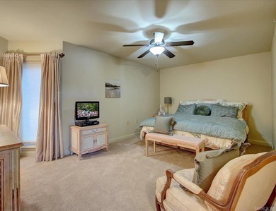 The best priced Lake front Condo on Lake Hamilton! Welcome to - photo 27