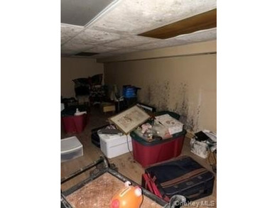 Short Sale - cash offers only- it is only unable to be financed - photo 28