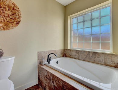 The best priced Lake front Condo on Lake Hamilton! Welcome to - photo 30