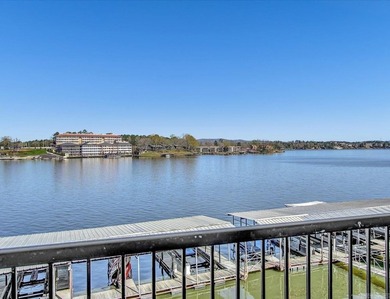 The best priced Lake front Condo on Lake Hamilton! Welcome to - photo 35