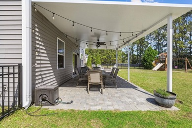 Absolutely beautiful and meticulously maintained 4 bedroom 2.5 - photo 46
