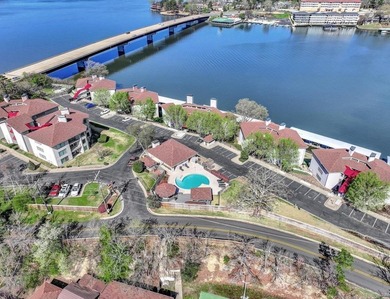 The best priced Lake front Condo on Lake Hamilton! Welcome to - photo 47