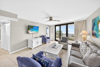 Stunning southwestern views await from this third-floor - photo 3