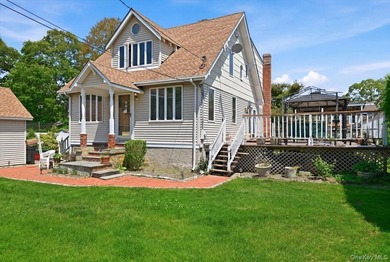 4-bedroom, 2-full bath home located in the highly desirable West - photo 3