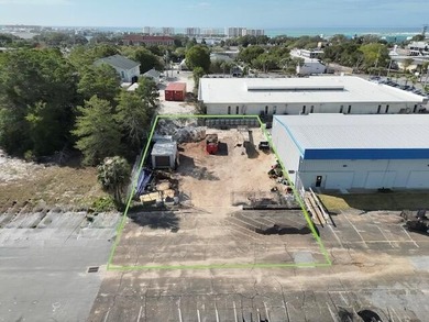 One of the few office/warehouse locations in the original part - photo 1