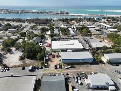 One of the few office/warehouse locations in the original part - photo 5