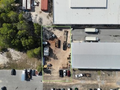 One of the few office/warehouse locations in the original part - photo 7