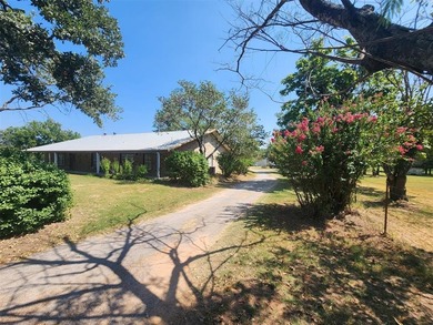 (private lake, pond, creek) Home For Sale in Harrah Oklahoma