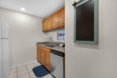 8443 Gulf Blvd Apt E23 - photo 3