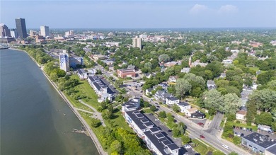 Exceptional opportunity at 344 Mount Hope Avenue! This spacious - photo 6