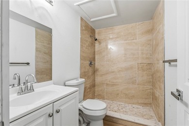 Turnkey 6-unit asset walking distance to the Inlet & waterfront - photo 8
