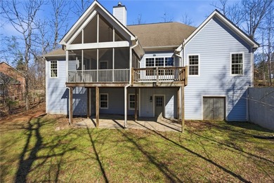 Welcome to 103 Oak Crest Circle, a beautifully designed home - photo 3