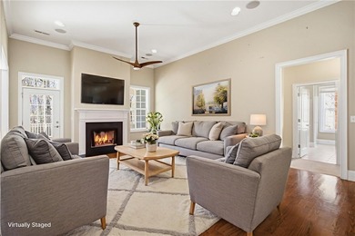 Welcome to 103 Oak Crest Circle, a beautifully designed home - photo 7