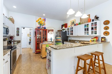Welcome to Paradise! Impressive Custom-Built CBS, One Owner, 4 - photo 13