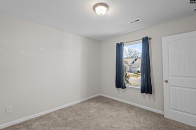 Welcome to this charming patio home nestled in the heart of Irmo - photo 18