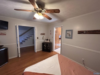 Nestled on the scenic shores of Weiss Lake in the sought-after - photo 20