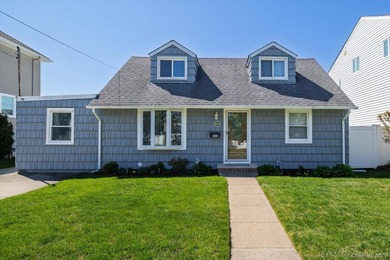 Welcome to 265 West Windsor Parkway, a beautifully updated - photo 1