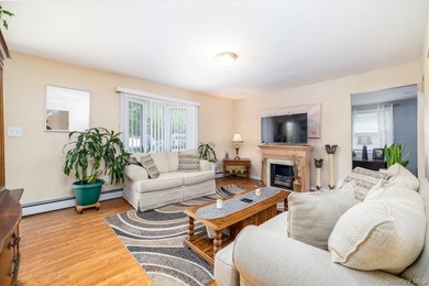 Welcome to 265 West Windsor Parkway, a beautifully updated - photo 5