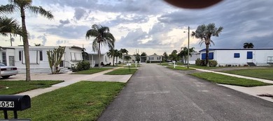 Great opportunity to live in active 55+ community, deeded lot - photo 26