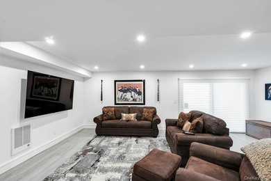 Gut renovated to the TENS. (HEATED FLOORS THRUGHOUT) Best - photo 31