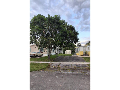 Great opportunity to live in active 55+ community, deeded lot - photo 32