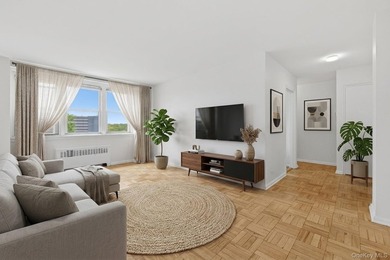 Bright Two Bedroom conveniently located in Spuyten Duyvil - photo 3
