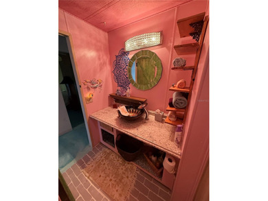 Newly reduced artist retreat beachside. This two bedroom, two - photo 25