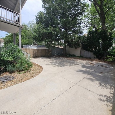 Exceptional investment opportunity in the heart of Lakewood - photo 3