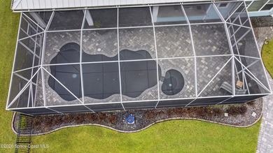 Ideally located in a Cul De Sac backing to a large lake, this - photo 13
