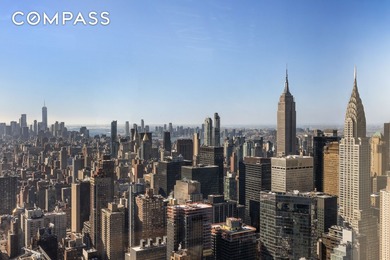 This distinguished penthouse residence offers approximately 5 - photo 14