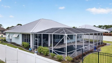 Ideally located in a Cul De Sac backing to a large lake, this - photo 15