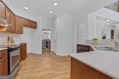Enjoy luxury golf-course living in Windermere Golf Village with - photo 18