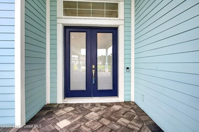 Ideally located in a Cul De Sac backing to a large lake, this - photo 22