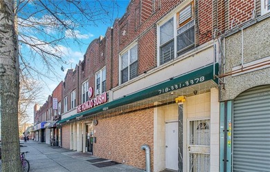 Introducing a unique opportunity to own a mixed use building - photo 4