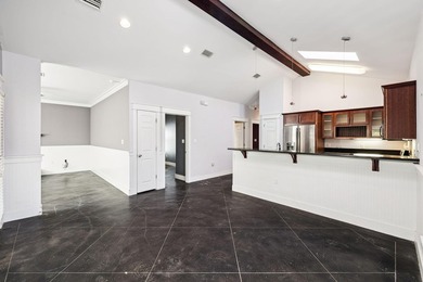 This 3 bedroom, 2 bathroom cottage offers a compelling - photo 6