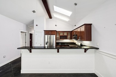This 3 bedroom, 2 bathroom cottage offers a compelling - photo 8