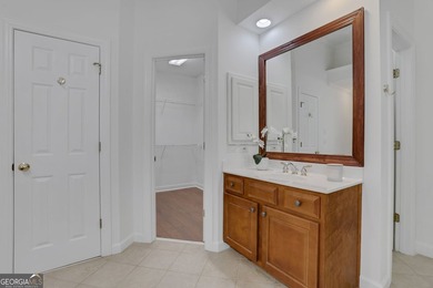 Enjoy luxury golf-course living in Windermere Golf Village with - photo 28