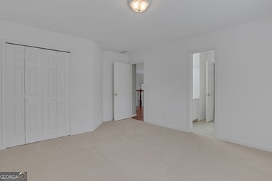 Enjoy luxury golf-course living in Windermere Golf Village with - photo 33