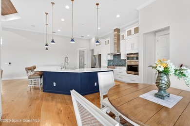 Ideally located in a Cul De Sac backing to a large lake, this - photo 42