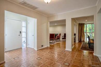 Welcome to this spacious 4-bedroom, 2.5-bath Ranch located in - photo 3