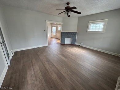 Excellent opportunity to own a multifamily property in the - photo 6