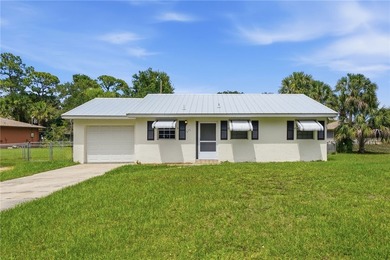 Searching for a smaller home on a larger piece of land with no - photo 3