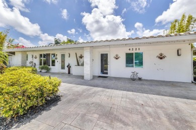 Lake Home For Sale in Oakland Park, Florida